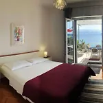 公寓 Beachfront Stanici