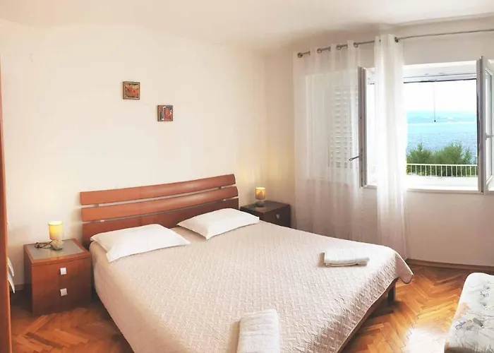 Beachfront Stanici Apartamento Omiš